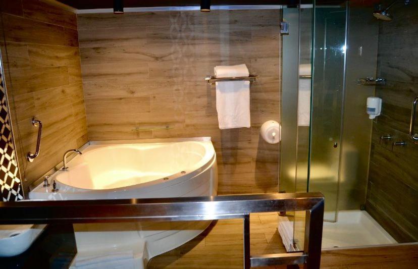 Hotel Las Lomas Lima Kültér fotó